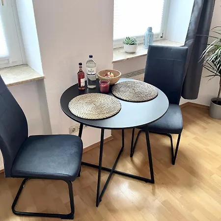 Apartment Endless: Mitten Im Zentrum Inkl. Stellplatz *