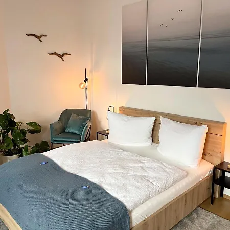 Endless: Mitten Im Zentrum Inkl. Stellplatz * Schwerin (Mecklenburg-Vorpommern)