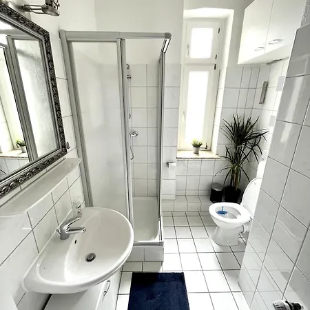 N&n Mit Parkplatz Schwerin (Mecklenburg-Vorpommern)