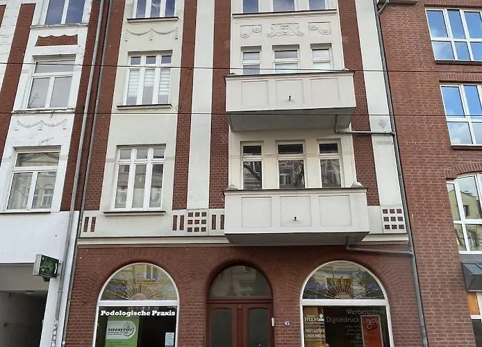 N&n Mit Parkplatz * Schwerin (Mecklenburg-Vorpommern)