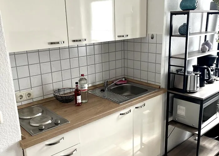 N&n Mit Parkplatz * Schwerin (Mecklenburg-Vorpommern)